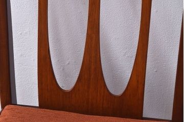 北欧家具　G-PLAN(ジープラン)　洗練された雰囲気のダイニングチェア(椅子)(2)