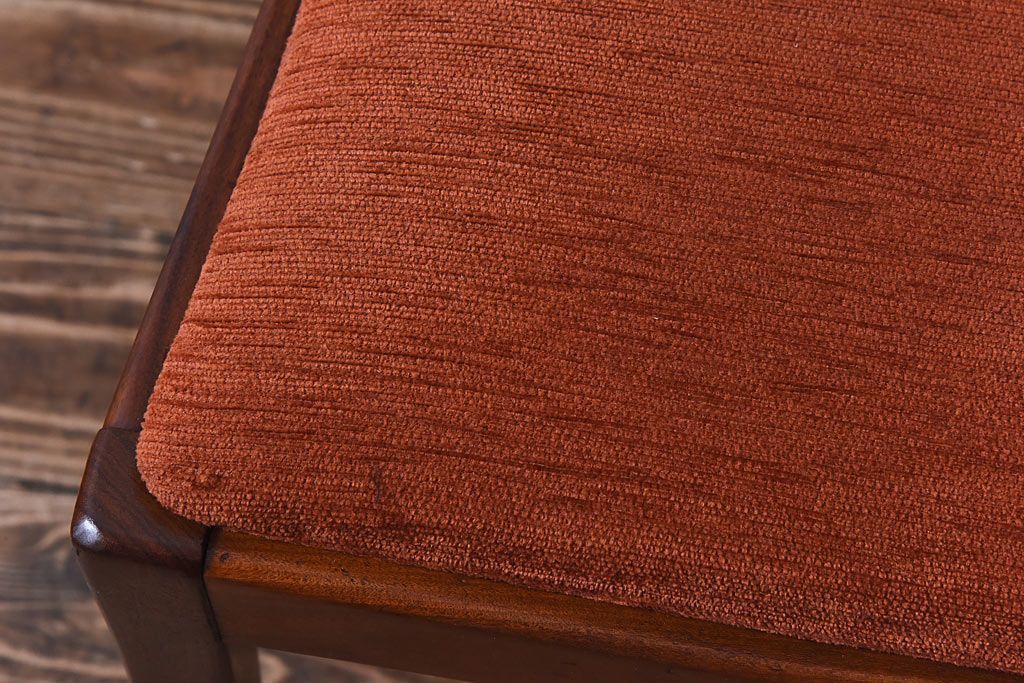 北欧家具　G-PLAN(ジープラン)　洗練された雰囲気のダイニングチェア(椅子)(2)