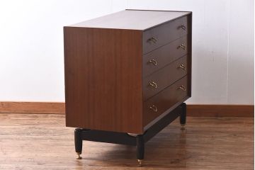 ヴィンテージ家具 北欧ビンテージ G-PLAN(ジープラン) BBシリーズ サイドボード(サイドチェスト、引き出し)
