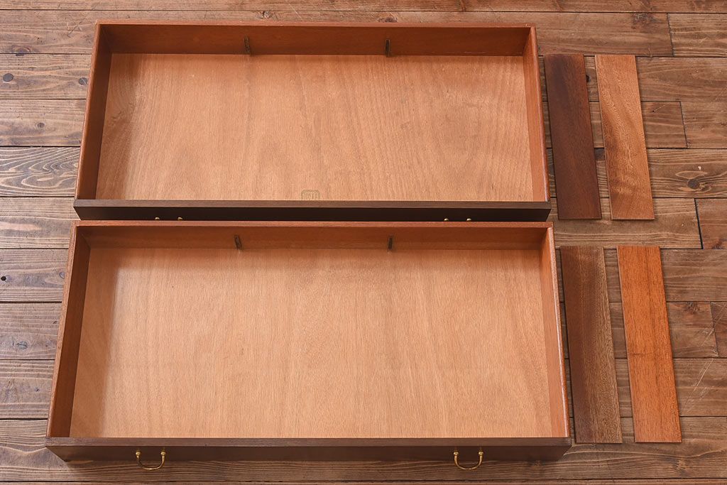 ヴィンテージ家具 北欧ビンテージ G-PLAN(ジープラン) BBシリーズ サイドボード(サイドチェスト、引き出し)