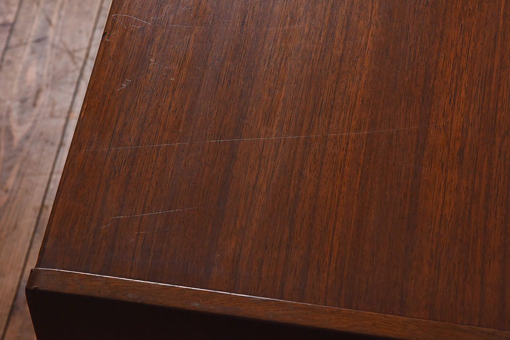 ヴィンテージ家具 北欧ビンテージ G-PLAN(ジープラン) BBシリーズ サイドボード(サイドチェスト、引き出し)