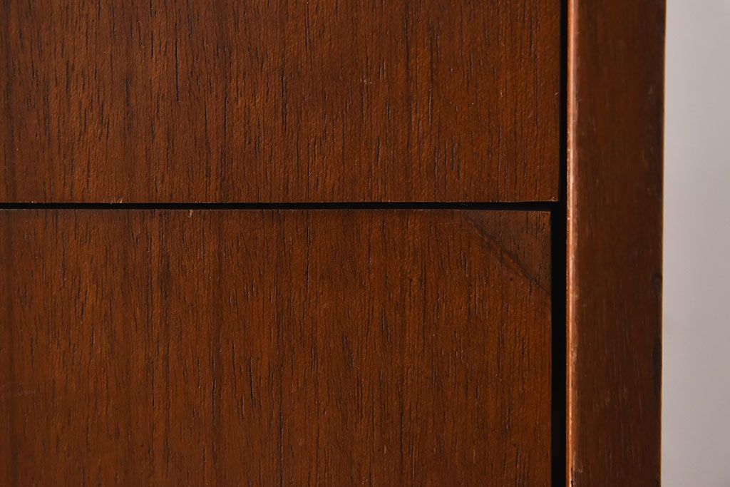 ヴィンテージ家具 北欧ビンテージ G-PLAN(ジープラン) BBシリーズ サイドボード(サイドチェスト、引き出し)