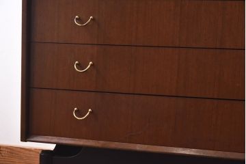 ヴィンテージ家具 北欧ビンテージ G-PLAN(ジープラン) BBシリーズ サイドボード(サイドチェスト、引き出し)