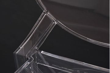 中古　Kartell(カルテル)　Louis Ghost(ルイ・ゴースト)　アームチェア(椅子)(定価約4万6千円)