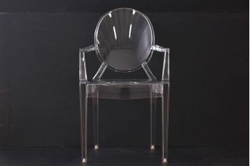 中古　Kartell(カルテル)　Louis Ghost(ルイ・ゴースト)　アームチェア(椅子)(定価約4万6千円)