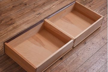 中古　美品　松本民芸家具　シックなA型食器棚(収納棚、戸棚)(定価47万円)(1)