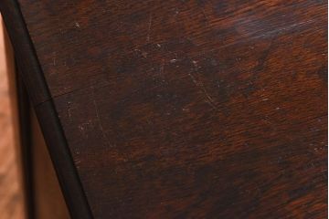 アンティーク家具　イギリスアンティーク　蛇腹式の扉が個性的なファイリングキャビネット(書類ケース、チェスト)