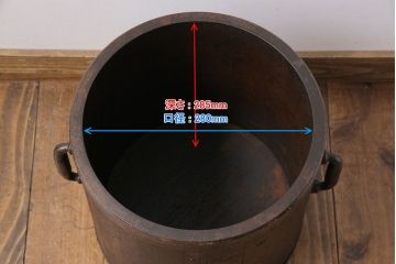 アンティーク雑貨　古民具・骨董　味わいのある趣が魅力的な一斗枡(鉢カバー)