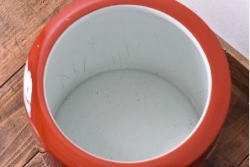 アンティーク雑貨　ノリタケ(日陶)　鮮やかな朱色が見事な参型火鉢(手あぶり、鉢カバー、傘立て)(2)