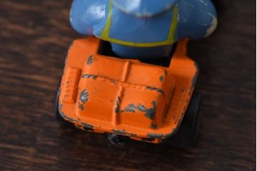 アンティーク雑貨　LESNEY社(レズニー)　matchbox(マッチボックス)　ディズニーシリーズ　NO.2　ドナルドダック　ミニカー(おもちゃ)