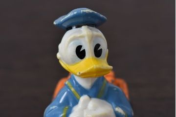 アンティーク雑貨　LESNEY社(レズニー)　matchbox(マッチボックス)　ディズニーシリーズ　NO.2　ドナルドダック　ミニカー(おもちゃ)
