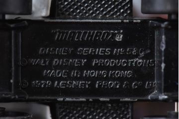 アンティーク雑貨　LESNEY社(レズニー)　matchbox(マッチボックス)　ディズニーシリーズ　NO.6　ドナルドダック　ミニカー(おもちゃ)