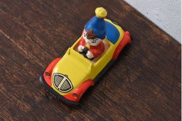 アンティーク雑貨　ビンテージ ERTL(アーテル)社　NODDY(ノディ)　Die Cast Car　ブリキのおもちゃ