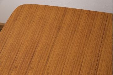 ヴィンテージ家具　北欧ビンテージ　チーク材　おしゃれなデザインのバタフライテーブル(ダイニングテーブル、エクステンションテーブル)