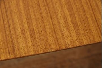 ヴィンテージ家具　北欧ビンテージ　チーク材　おしゃれなデザインのバタフライテーブル(ダイニングテーブル、エクステンションテーブル)
