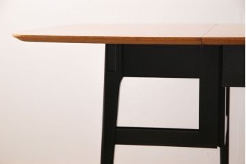 ヴィンテージ家具　北欧ビンテージ　チーク材　おしゃれなデザインのバタフライテーブル(ダイニングテーブル、エクステンションテーブル)