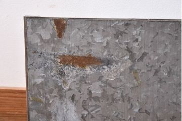 レトロ家具　昭和レトロ　錆のある風合いが魅力的なブリキガラスケース(ショーケース、飾り棚)(1)