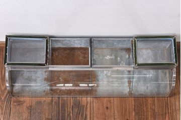 レトロ家具　昭和レトロ　錆のある風合いが魅力的なブリキガラスケース(ショーケース、飾り棚)(2)