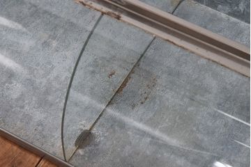 レトロ家具　昭和レトロ　錆のある風合いが魅力的なブリキガラスケース(ショーケース、飾り棚)(3)