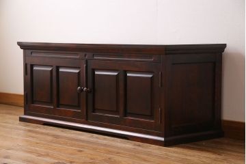 中古　神居民芸　木の味わいとシックな雰囲気が魅力のローボード(サイドボード、整理棚)