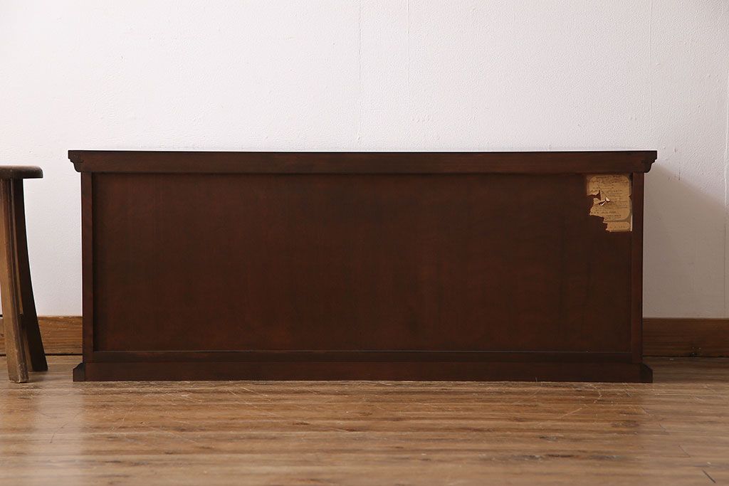 中古　神居民芸　木の味わいとシックな雰囲気が魅力のローボード(サイドボード、整理棚)