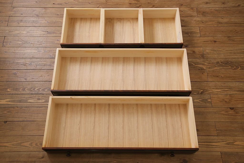 中古　神居民芸　上品さが漂う整理タンス(チェスト、衣装箪笥、引き出し)