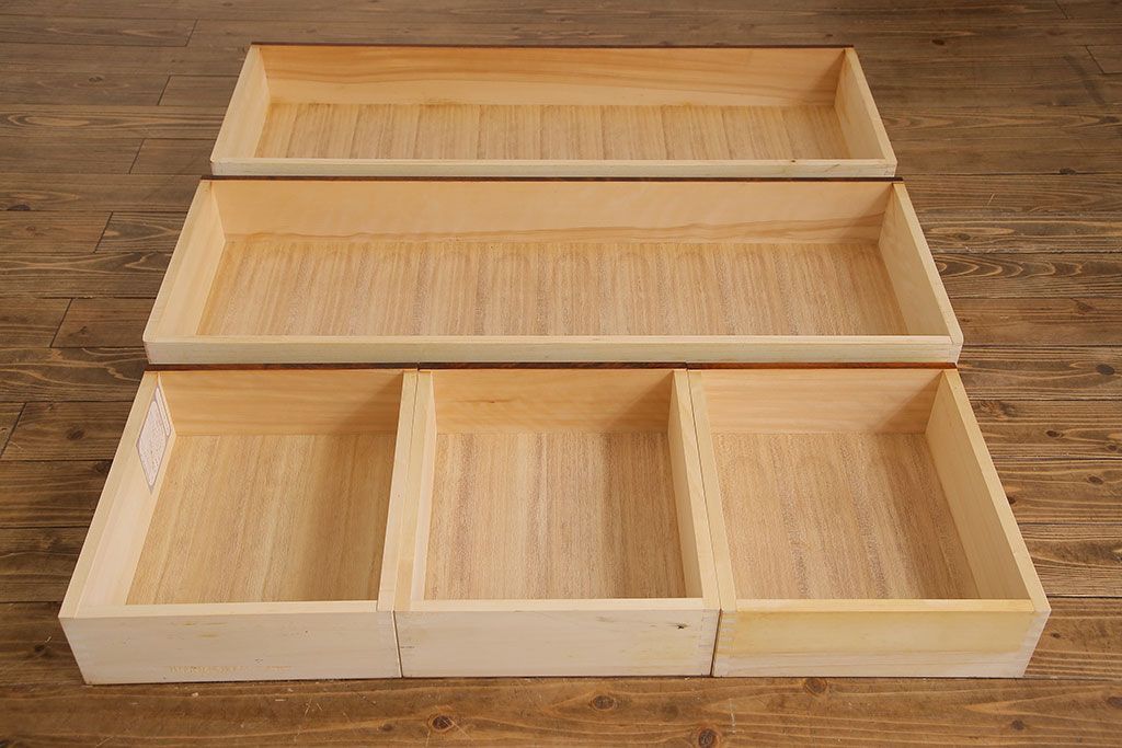 中古　神居民芸　上品さが漂う整理タンス(チェスト、衣装箪笥、引き出し)