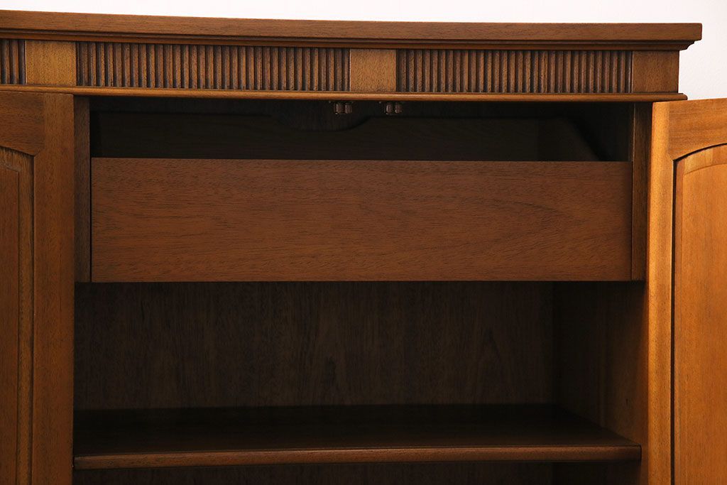 中古　DREXEL HERITAGE(ドレクセルヘリテイジ)　Triune(トライユン)　クリデンザ　サイドボード(クレデンザ、キャビネット、リビングボード)(定価約66万円)