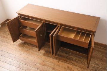 中古　DREXEL HERITAGE(ドレクセルヘリテイジ)　Triune(トライユン)　クリデンザ　サイドボード(クレデンザ、キャビネット、リビングボード)(定価約66万円)