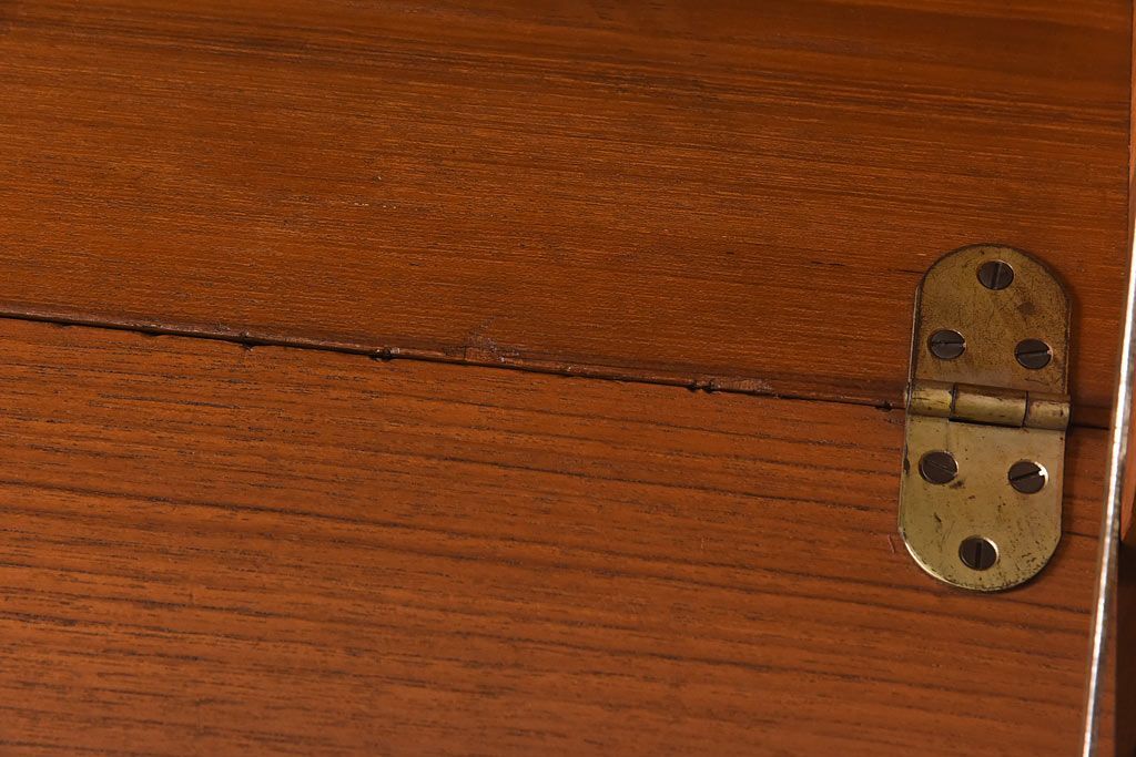 ヴィンテージ家具　北欧ビンテージ　チーク材　シンプルなライティングビューロー(簿記机、在宅ワーク、在宅用デスク)