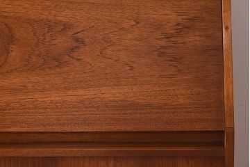 ヴィンテージ家具　北欧ビンテージ　チーク材　シンプルなライティングビューロー(簿記机、在宅ワーク、在宅用デスク)