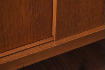 ヴィンテージ家具　北欧ビンテージ　チーク材　シンプルなライティングビューロー(簿記机、在宅ワーク、在宅用デスク)