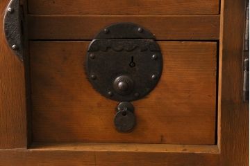 アンティーク家具　和製アンティーク　ヒノキ材　和モダンスタイルにおすすめな美濃帳場箪笥(収納棚、キャビネット)