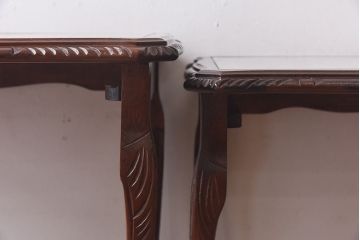 アンティーク雑貨　イギリス家具　高級感あるレザートップのネストテーブル(入れ子式テーブル、サイドテーブル、コーヒーテーブル、花台)(2)