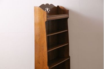 アンティーク家具　イギリスアンティーク　オーク材　シンプルながらも上品な佇まいの本棚(飾り棚、収納棚)