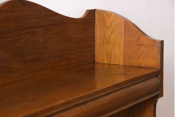 アンティーク家具　イギリスアンティーク　オーク材　シンプルながらも上品な佇まいの本棚(飾り棚、収納棚)