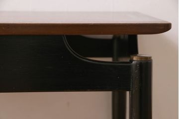 ヴィンテージ家具　G-plan(ジープラン)　北欧ビンテージ　チーク材　BBシリーズ　スタイリッシュなサイドテーブル(コーヒーテーブル)(2)