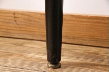 ヴィンテージ家具　G-plan(ジープラン)　北欧ビンテージ　チーク材　BBシリーズ　スタイリッシュなサイドテーブル(コーヒーテーブル)(2)