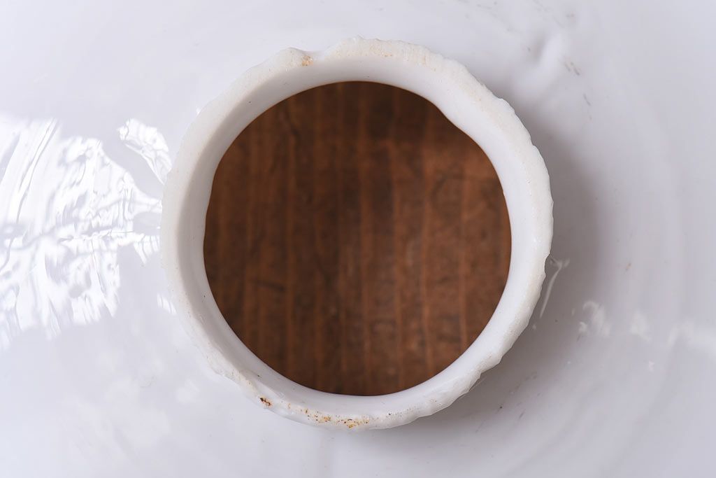 昭和レトロ　ノスタルジックな雰囲気漂う平笠シェードのペンダントライト(電笠、吊り下げ照明、天井照明)(1)