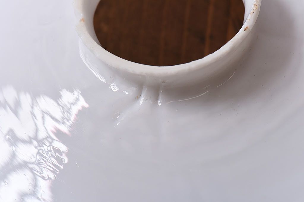 昭和レトロ　ノスタルジックな雰囲気漂う平笠シェードのペンダントライト(電笠、吊り下げ照明、天井照明)(1)