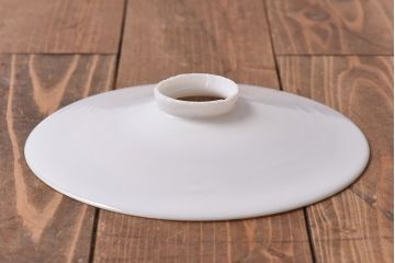 昭和レトロ　ノスタルジックな雰囲気漂う平笠シェードのペンダントライト(電笠、吊り下げ照明、天井照明)(2)