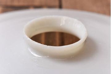 昭和レトロ　ノスタルジックな雰囲気漂う平笠シェードのペンダントライト(電笠、吊り下げ照明、天井照明)(3)