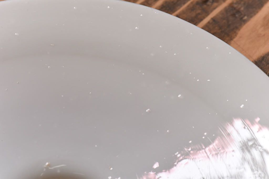 昭和レトロ　ノスタルジックな雰囲気漂う平笠シェードのペンダントライト(電笠、吊り下げ照明、天井照明)(3)