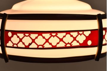 花菱模様の装飾から和の雰囲気漂うシェード(電笠、天井照明)