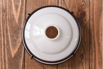 花菱模様の装飾から和の雰囲気漂うシェード(電笠、天井照明)