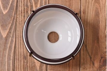 花菱模様の装飾から和の雰囲気漂うシェード(電笠、天井照明)