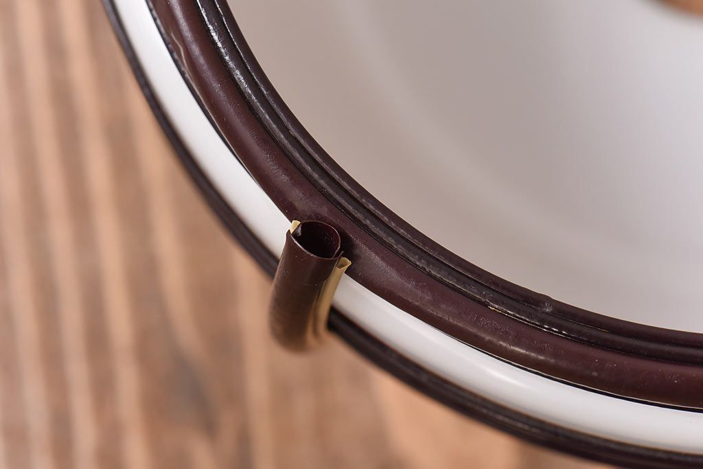 花菱模様の装飾から和の雰囲気漂うシェード(電笠、天井照明)