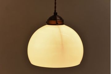 昭和レトロ　使い勝手の良いシンプルなペンダントライト(シェード、天井照明)
