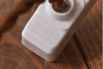 昭和レトロ　使い勝手の良いシンプルなペンダントライト(シェード、天井照明)