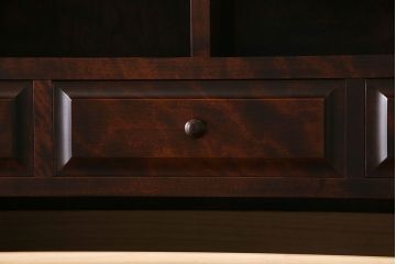 中古　神居民芸　洋室にも馴染みの良い衣装盆付き和タンス(引き出し、箪笥、着物箪笥)